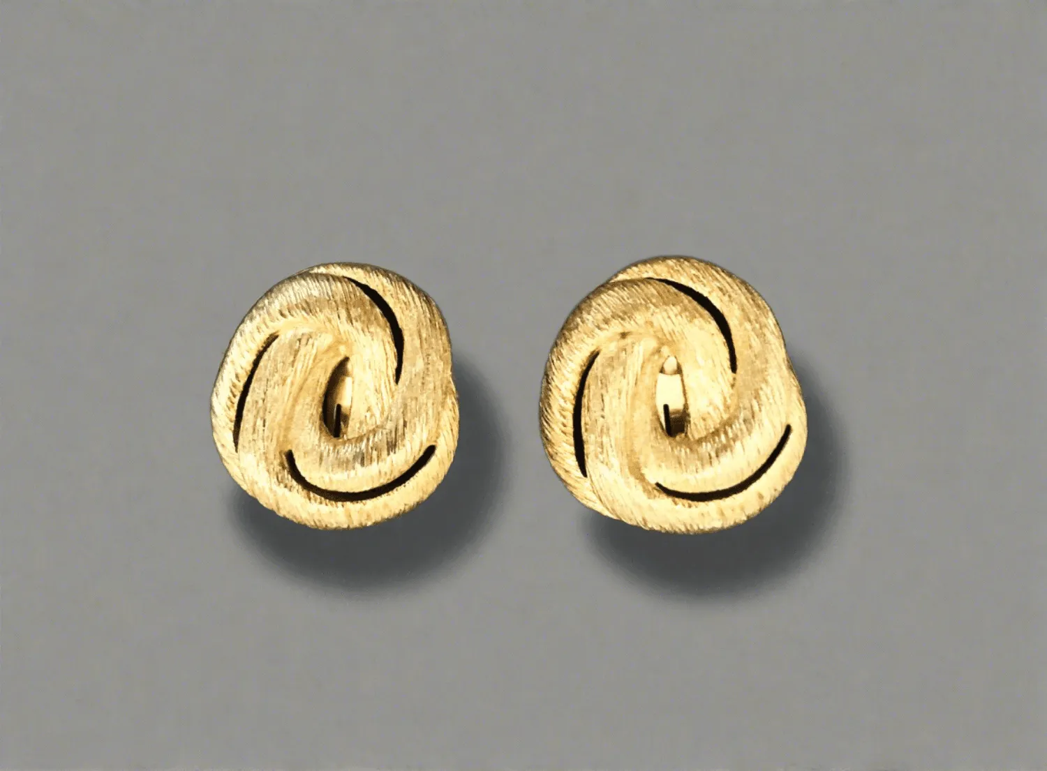 Vintage Les Bernard Gold Twist Clip Earrings