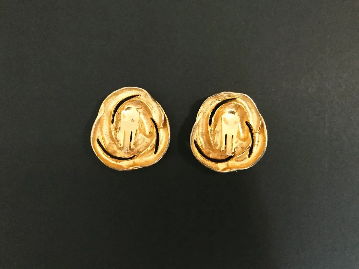 Vintage Les Bernard Gold Twist Clip Earrings